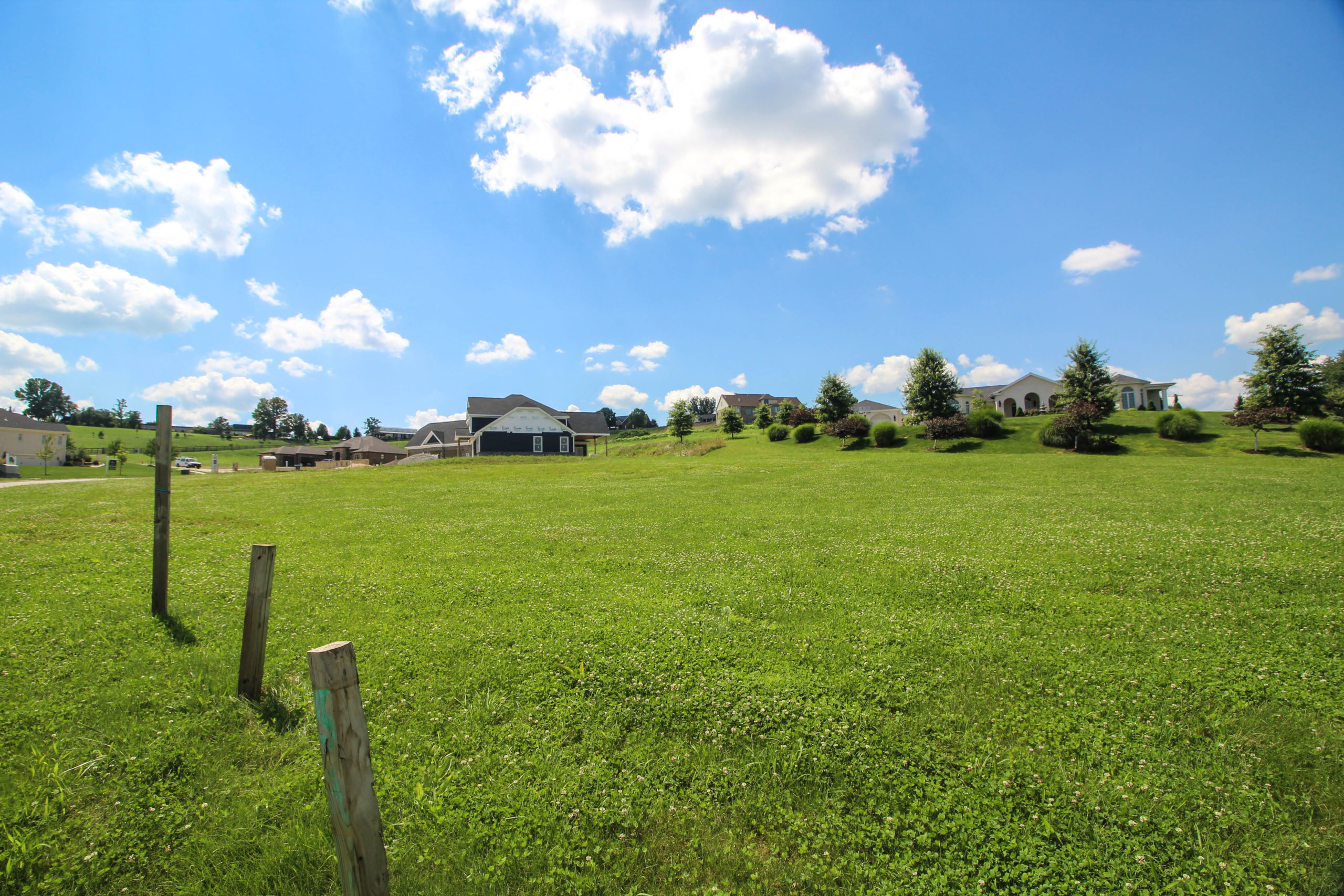 201 Sulky Manor Lane